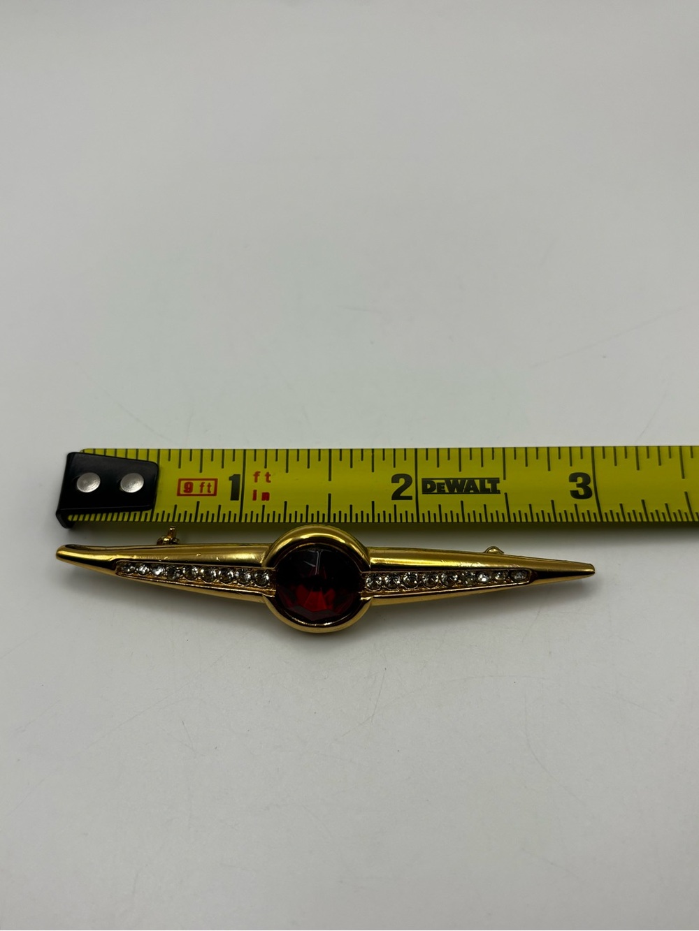 Art Deco Ruby Red Rhinestone Bar Brooch - Picture 16 of 16